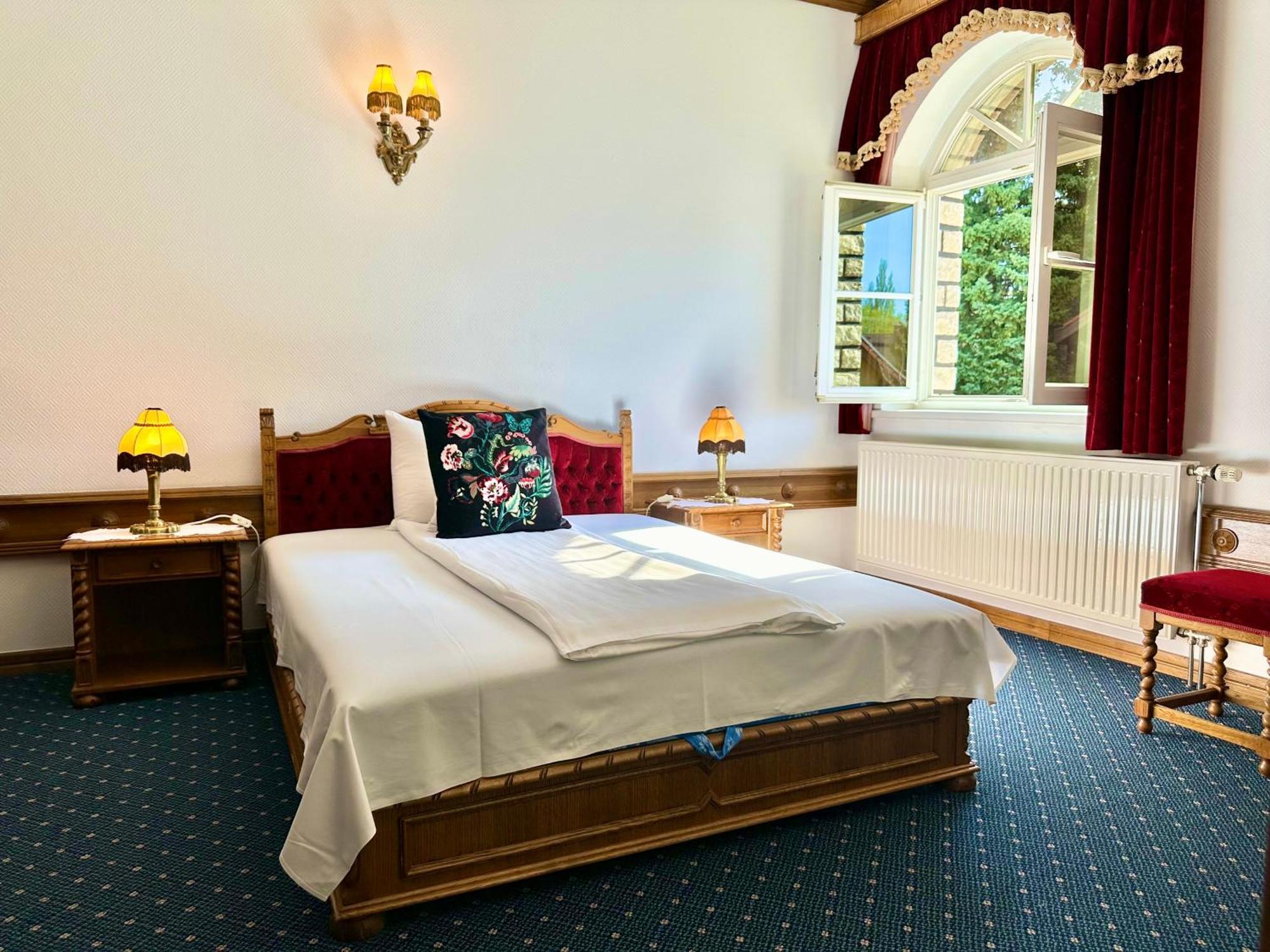 Veszprém Ello Residence מראה חיצוני תמונה